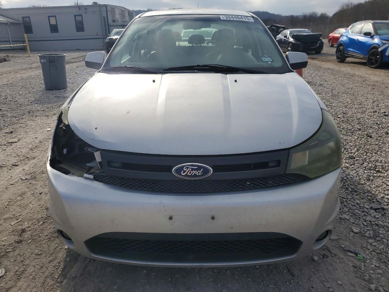 2011 Ford Focus Ses - Фото 5