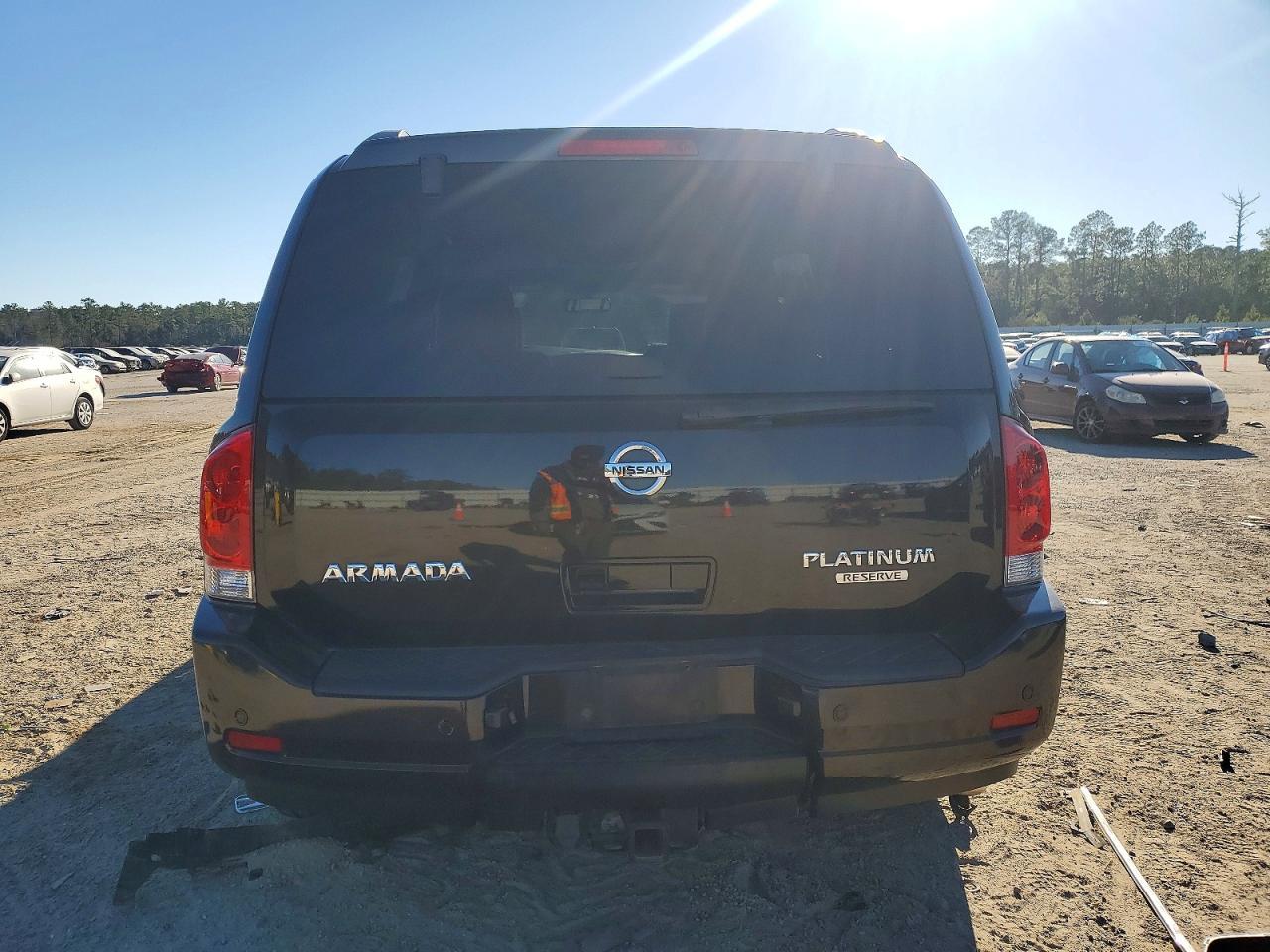 2015 Nissan Armada Platinum - Фото 6