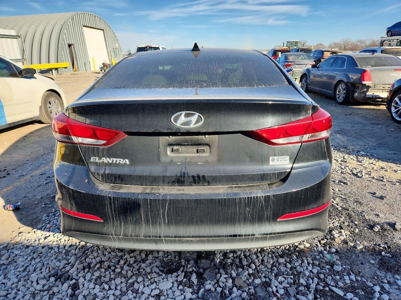 2018 Hyundai Elantra - Image 6