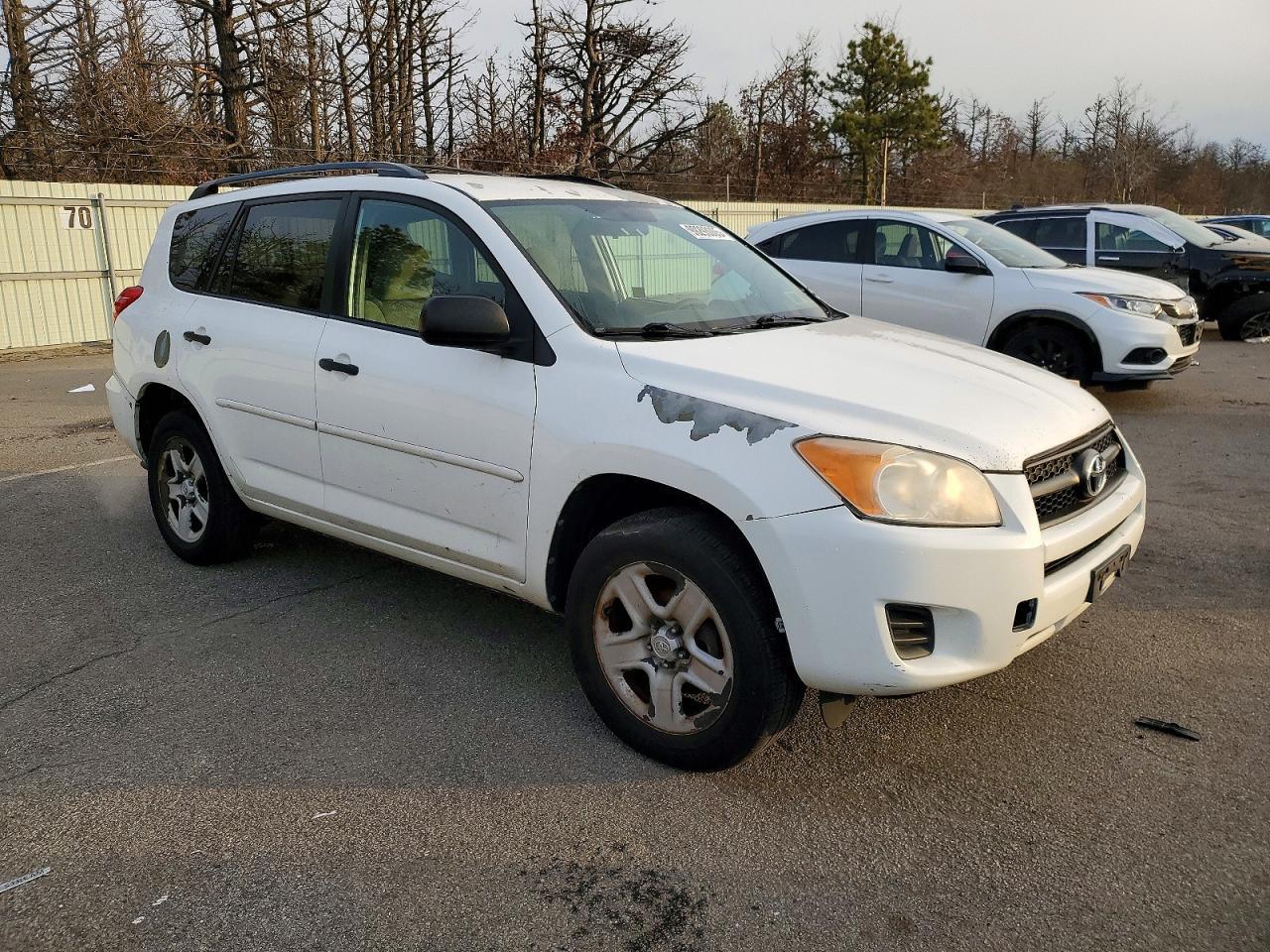 2011 Toyota Rav4 - Image 4