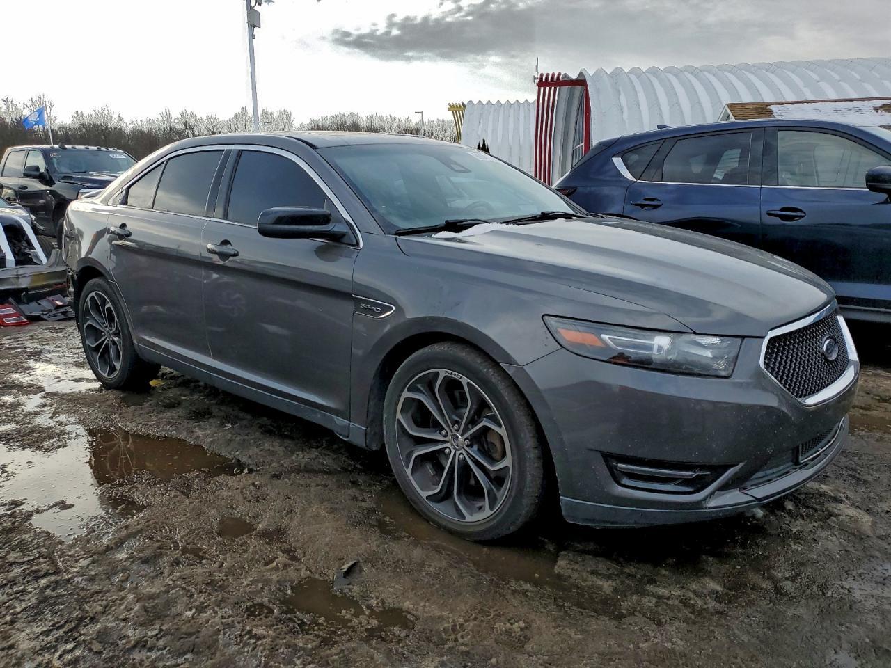 2013 Ford Taurus Sho - Image 4