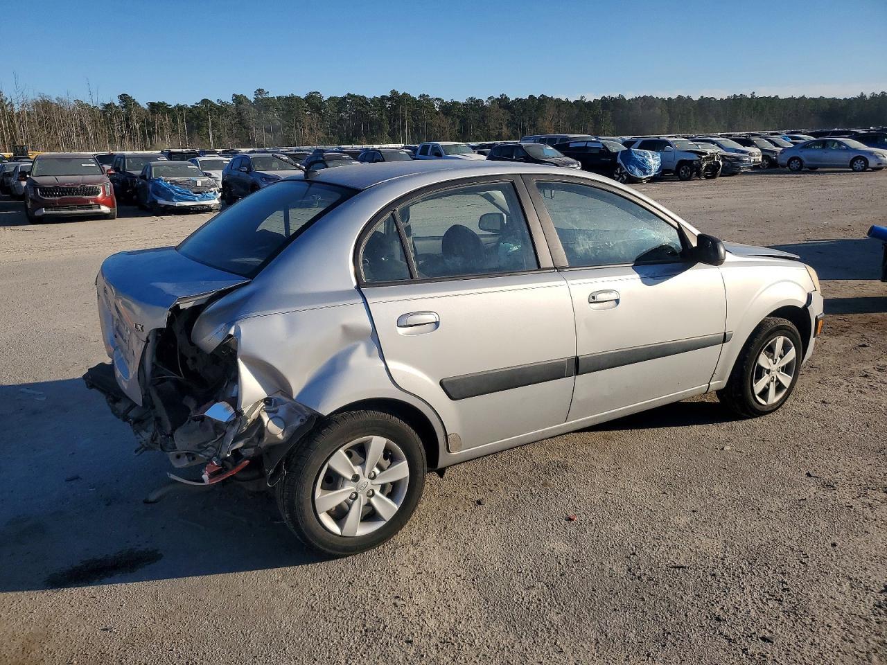 2008 Kia Rio Base - Фото 3