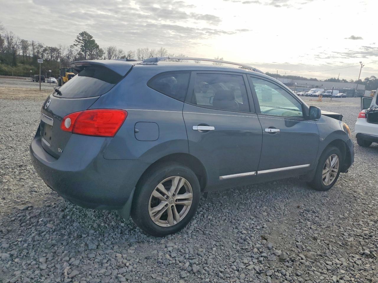 2013 Nissan Rogue S - Фото 3