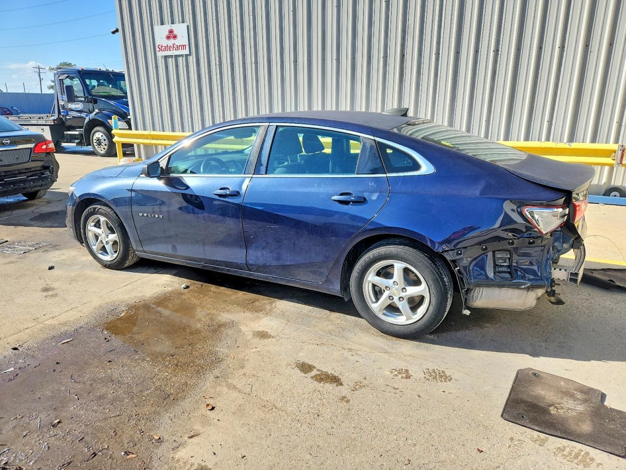 2018 Chevrolet Malibu Ls - Фото 2