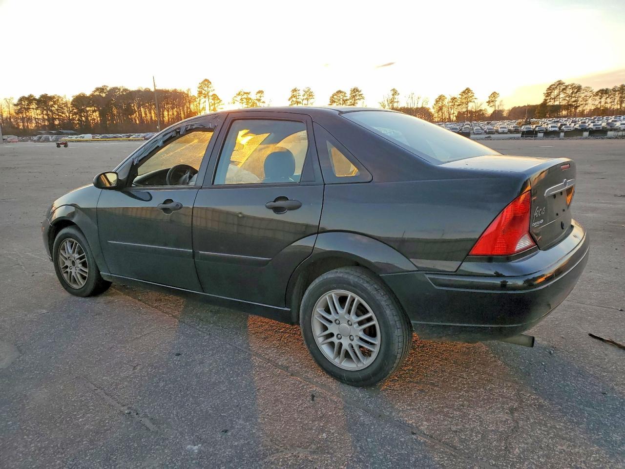 2000 Ford Focus Zts - Image 2