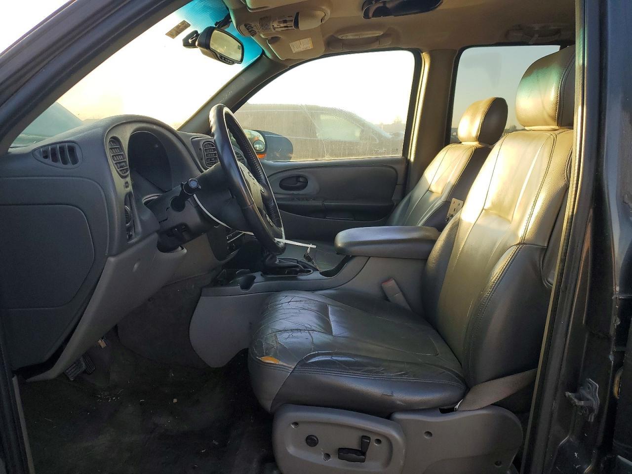 2003 Chevrolet Trailblazer - Image 7