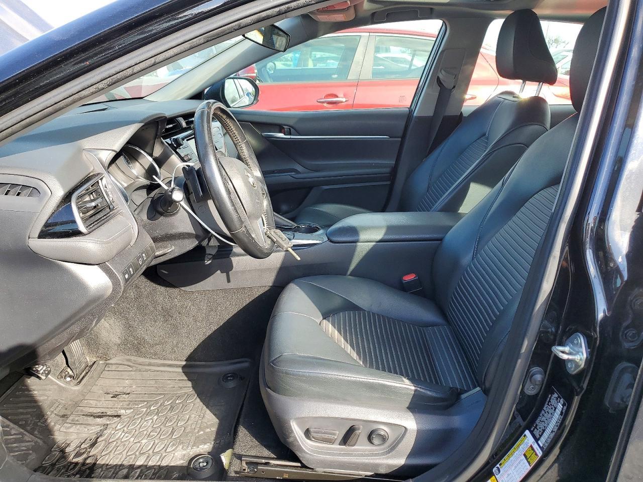 2019 Toyota Camry Se - Image 7