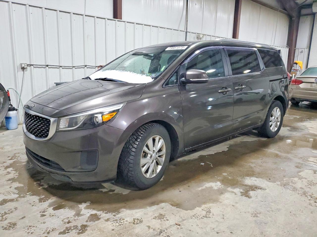 2016 Kia Sedona Lx