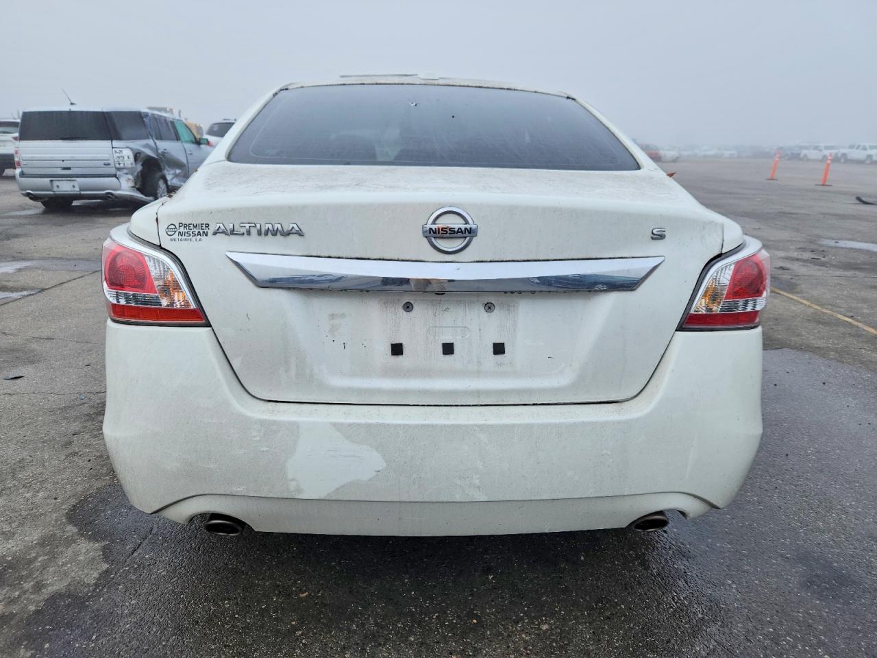 2015 Nissan Altima 2.5 S - Image 6