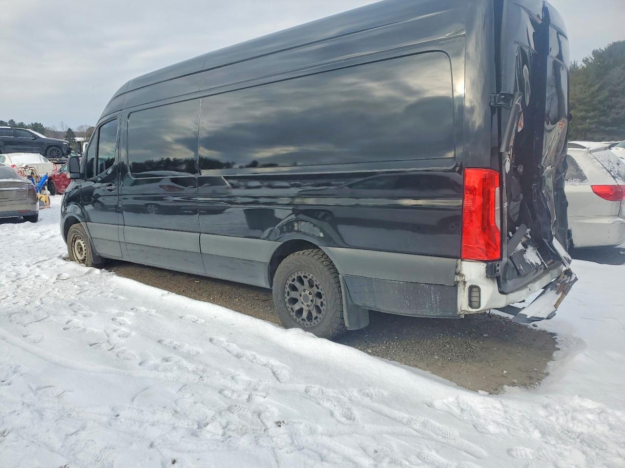 2021 Mercedes-Benz Sprinter 2500 Cargo ** R & D * Pri Fleet ** - Фото 2