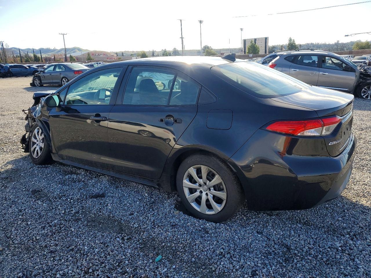 2020 Toyota Corolla Le - Фото 2