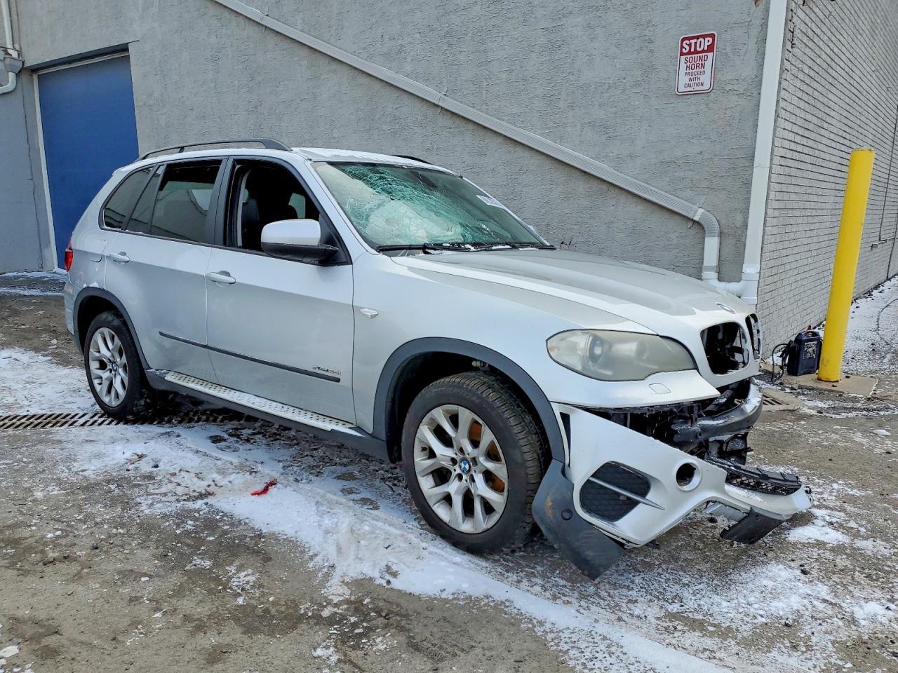 2012 BMW X5 xDrive35I - Фото 4