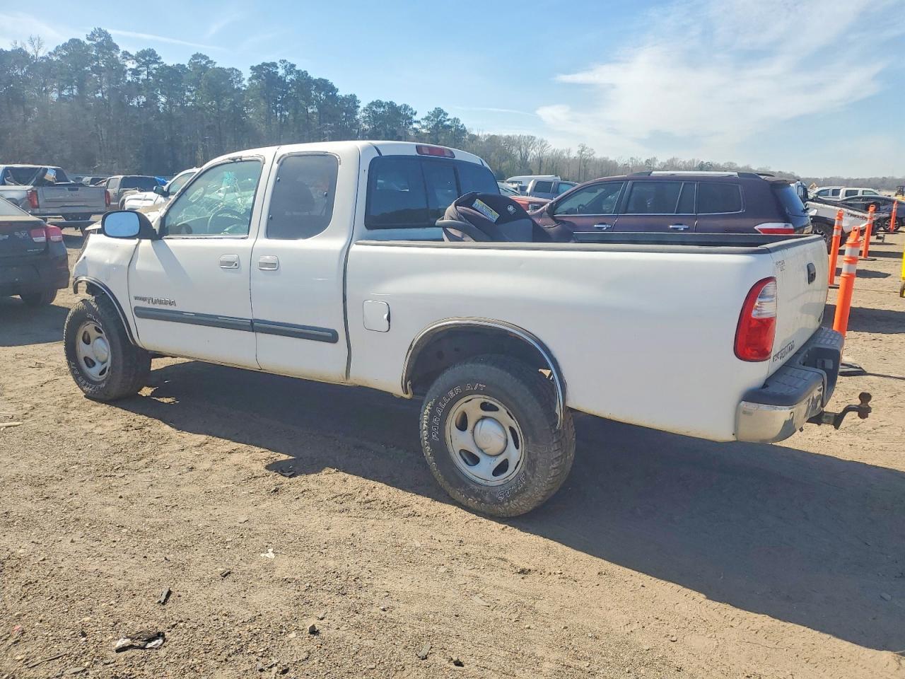 2005 Toyota Tundra Access Cab Sr5 - Image 2