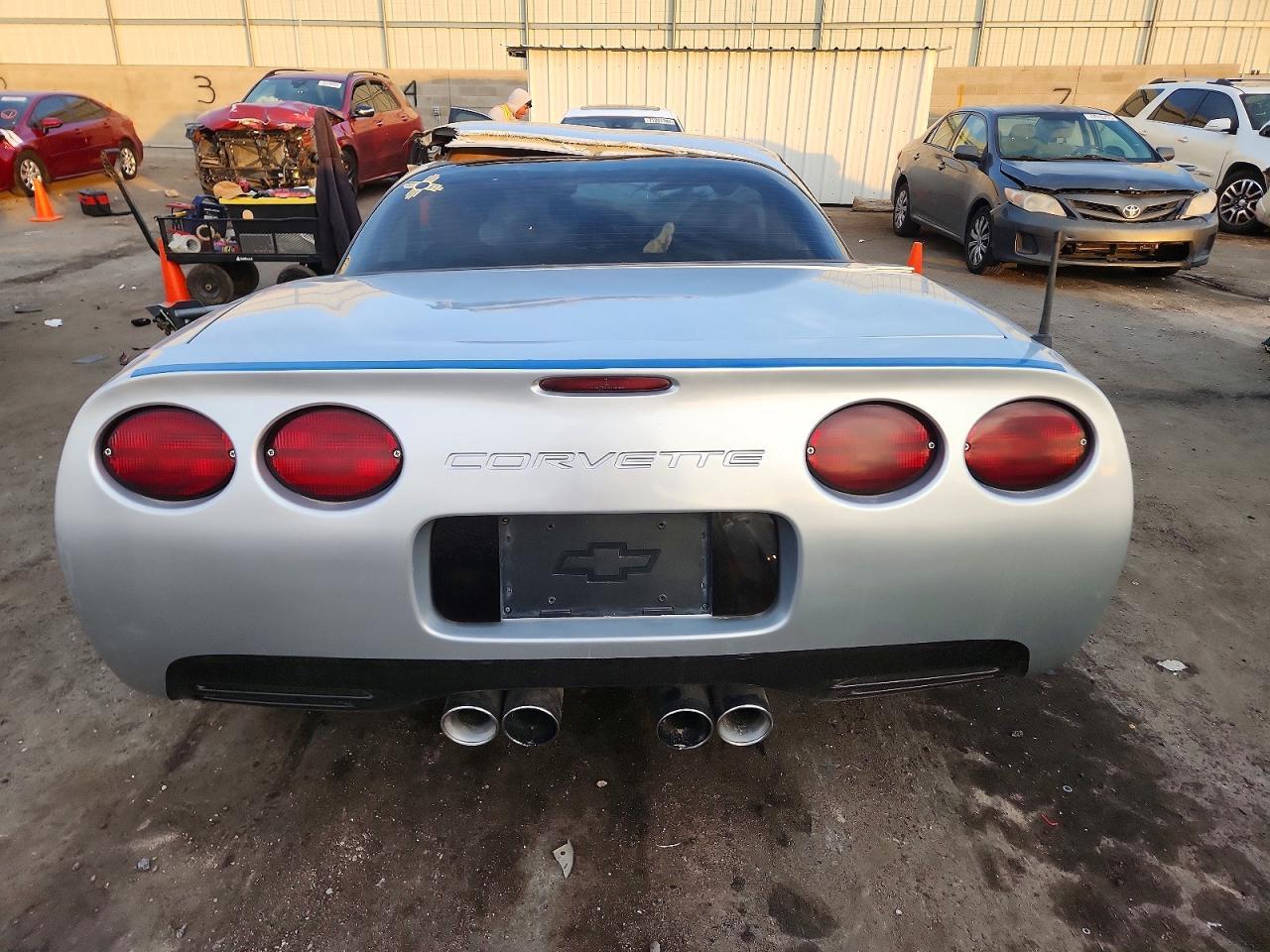 2001 Chevrolet Corvette Z06 - Image 6