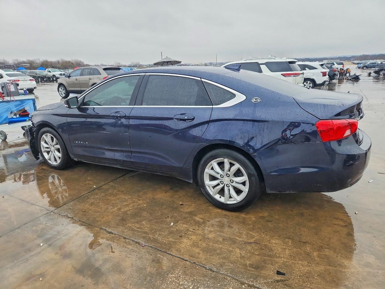 2019 Chevrolet Impala Lt - Фото 2