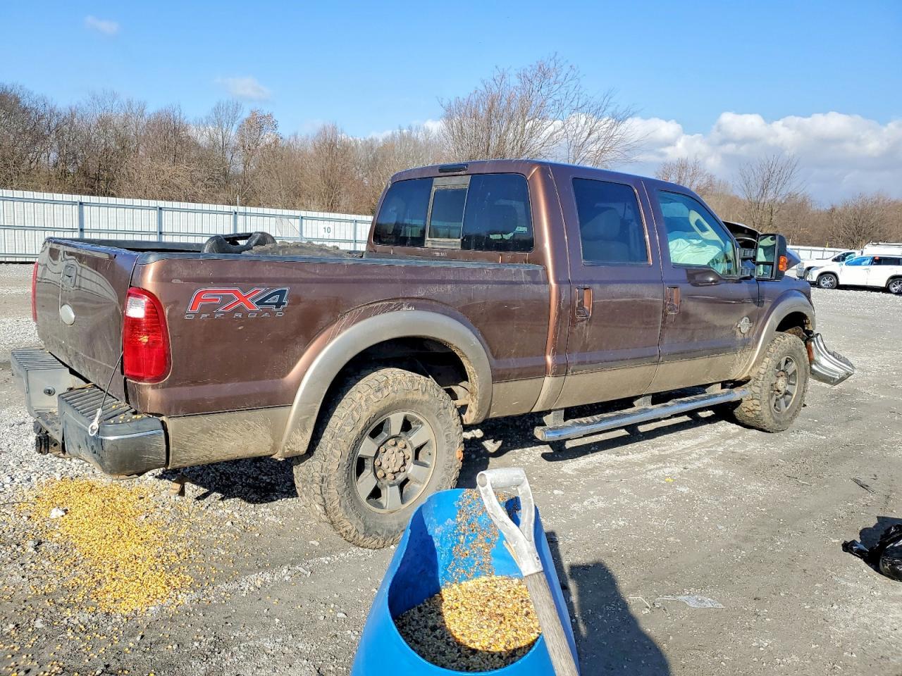 2012 Ford F250 Super Duty - Фото 3