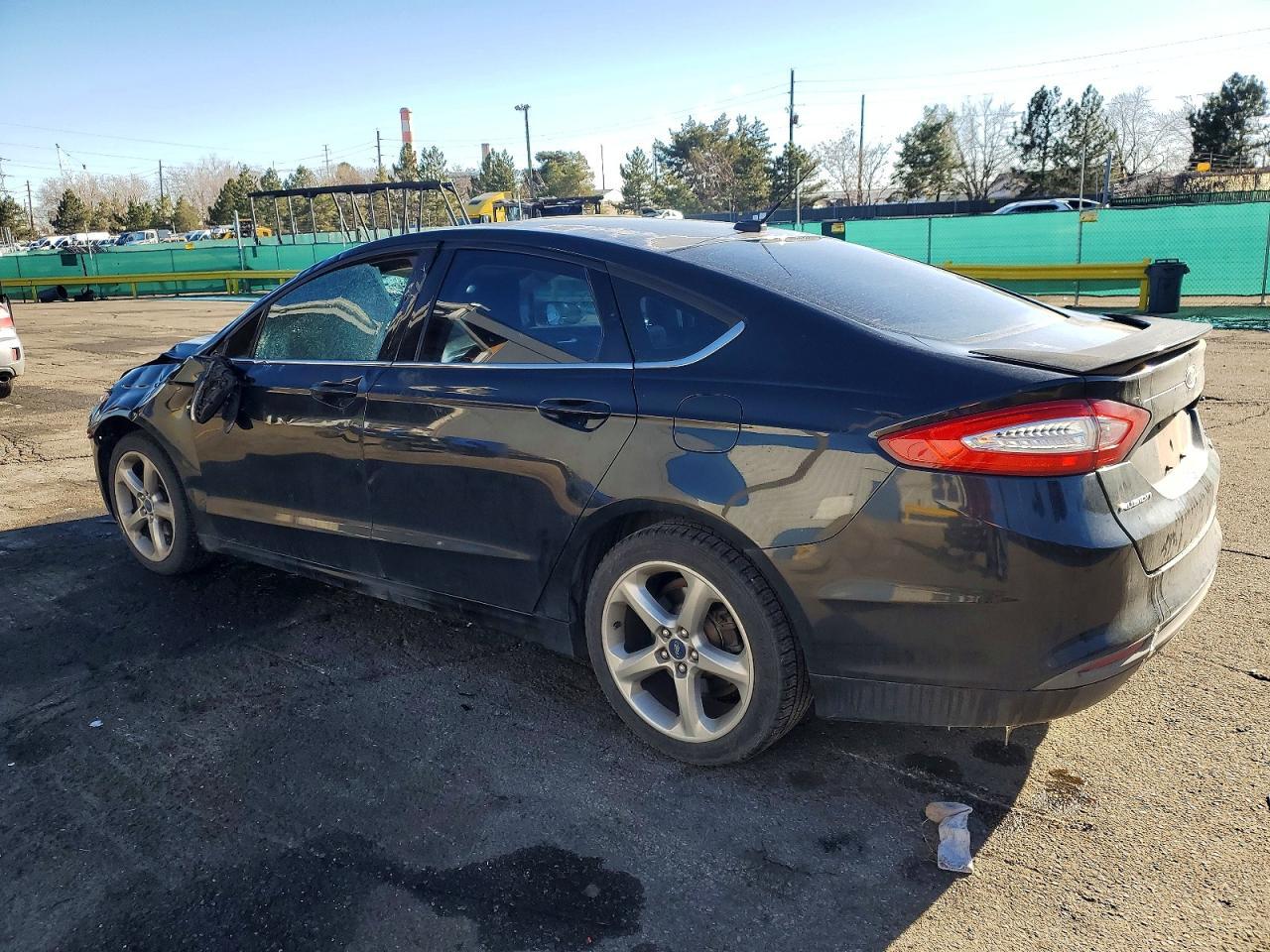 2013 Ford Fusion Se - Фото 2