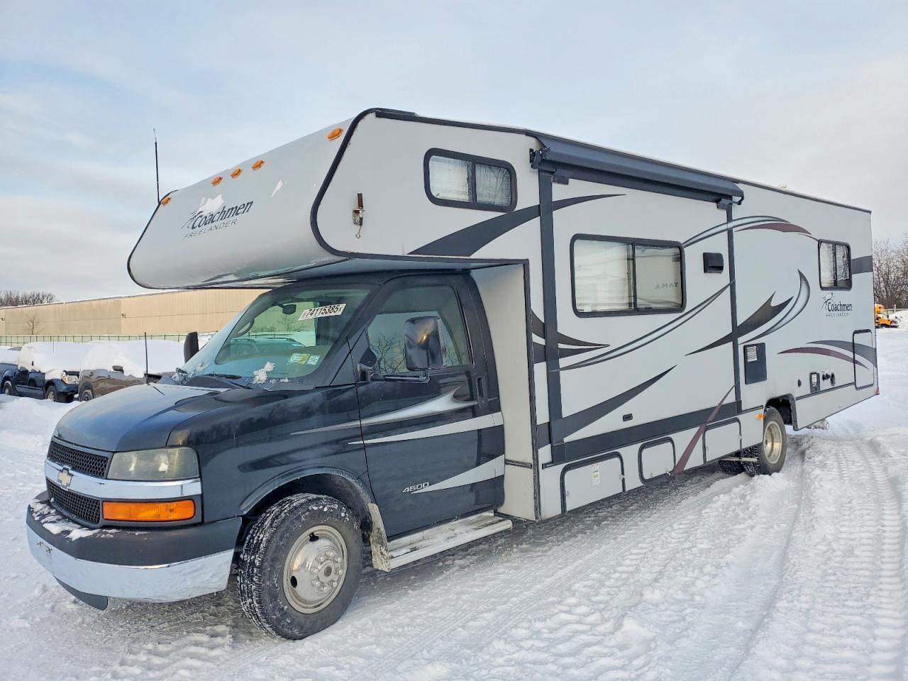 2013 Chevrolet Express G4500 - Фото 2