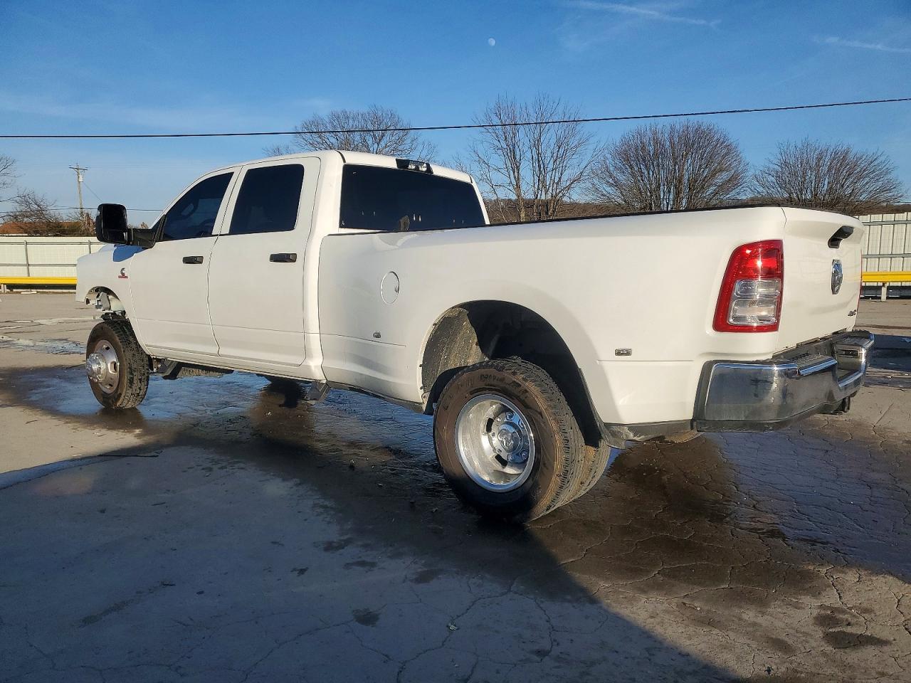 2024 Ram 3500 Tradesman - Image 2