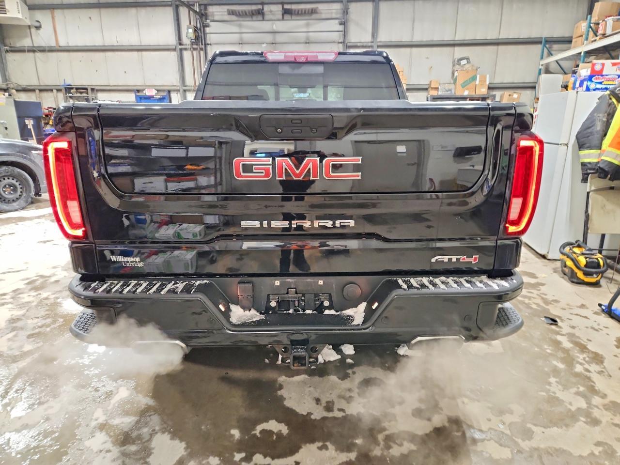 2021 GMC Sierra K1500 At4 - Фото 6