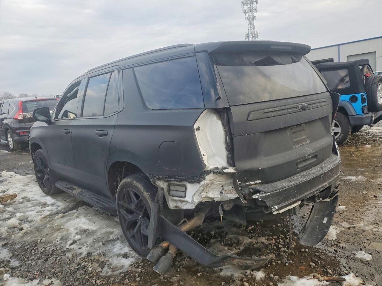 2022 Chevrolet Tahoe K1500 Premier - Фото 2