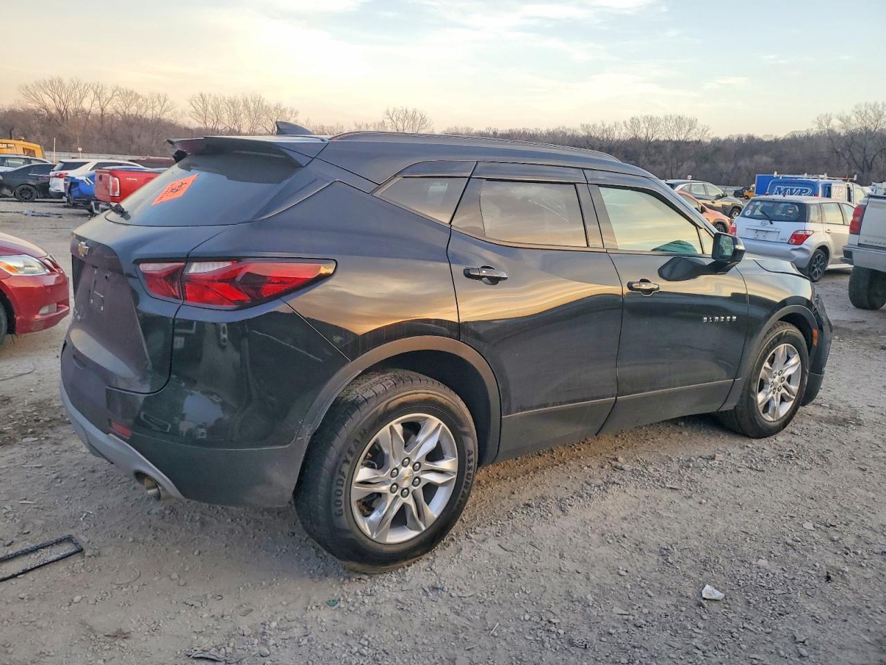 2022 Chevrolet Blazer 2Lt - Фото 3
