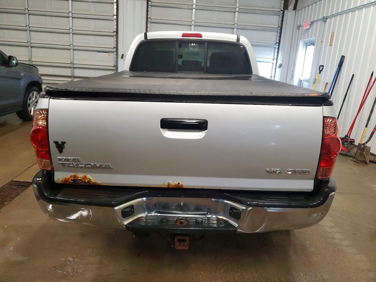 2008 Toyota Tacoma Double Cab Long Bed - Image 6