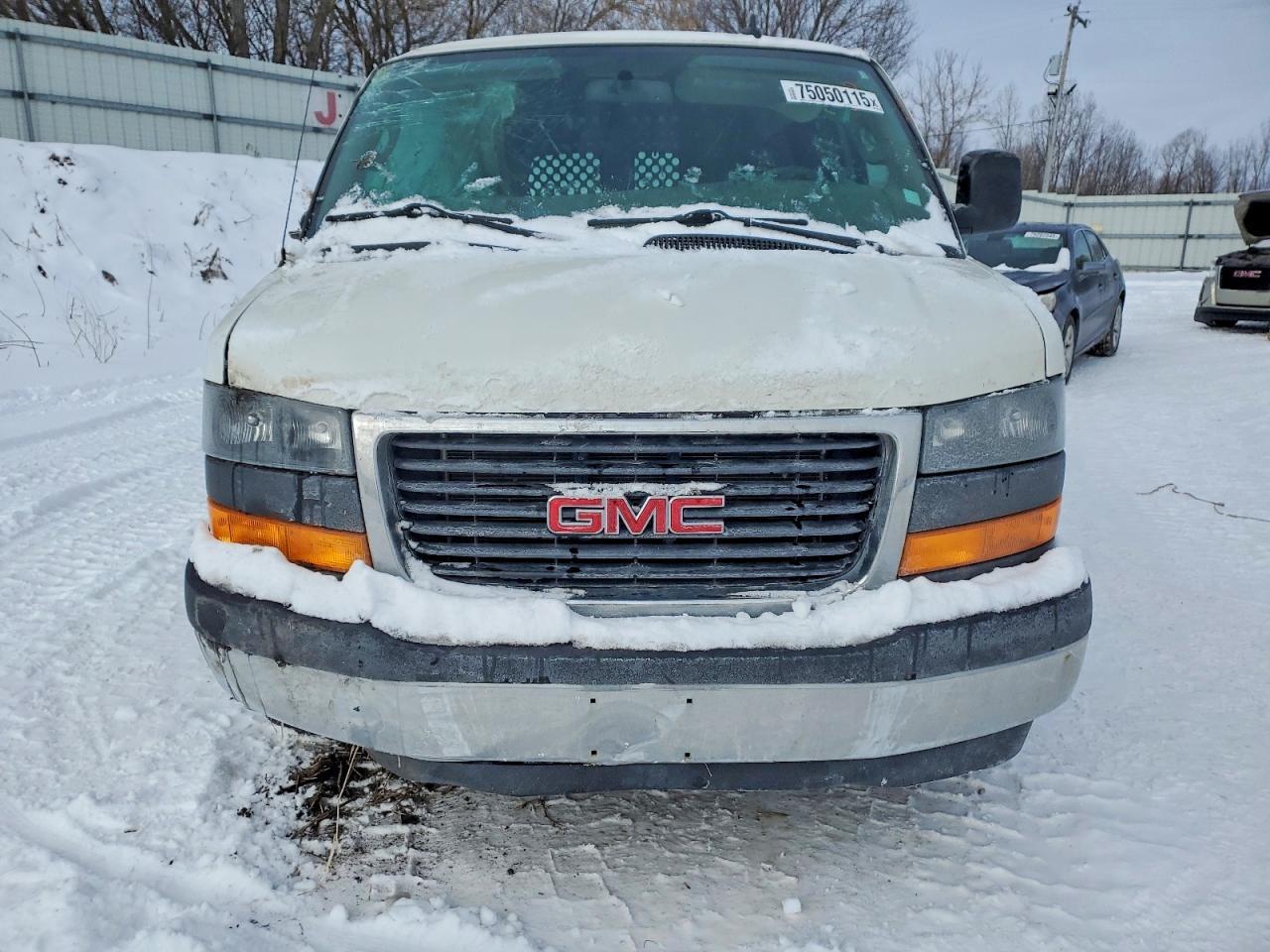 2020 GMC Savana G2500 - Фото 5