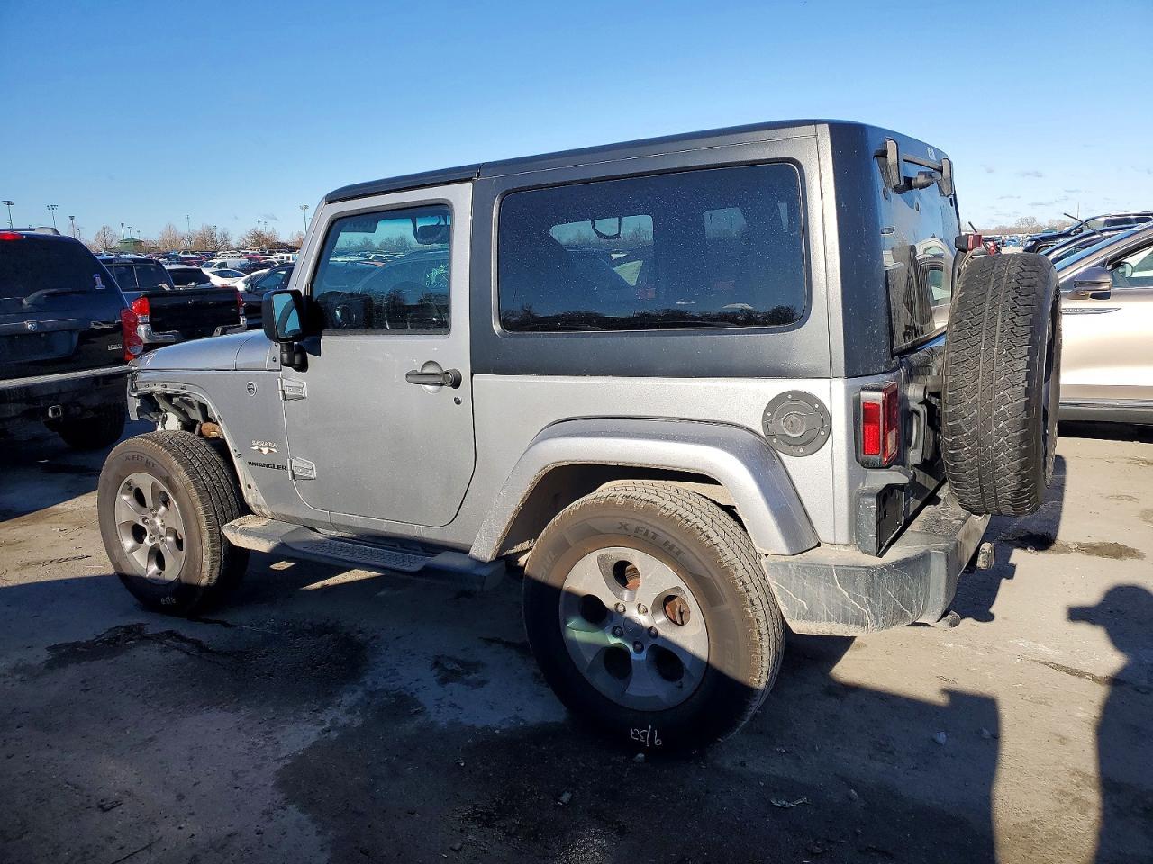 2016 Jeep Wrangler Sahara - Image 2