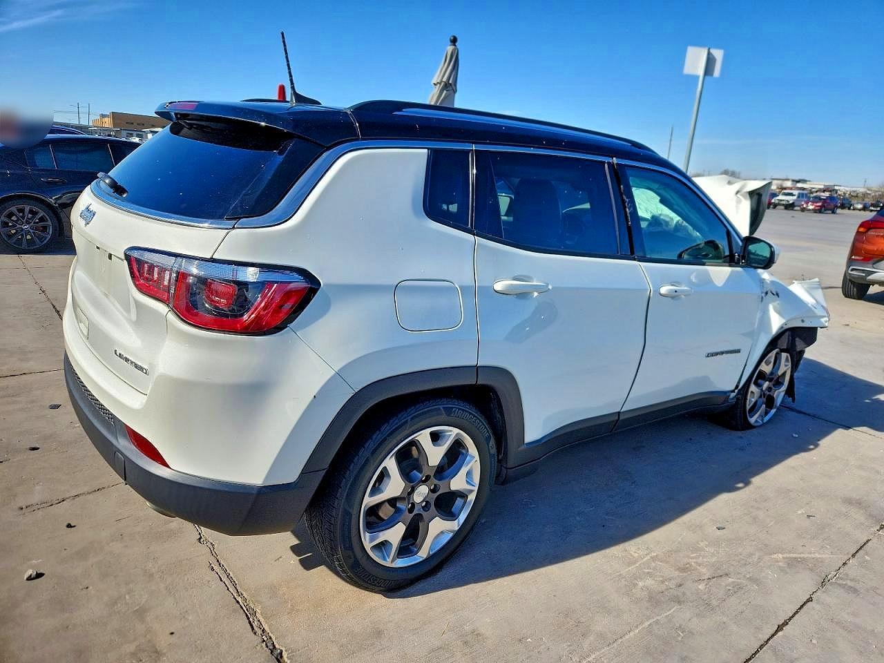 2020 Jeep Compass Limited - Фото 3