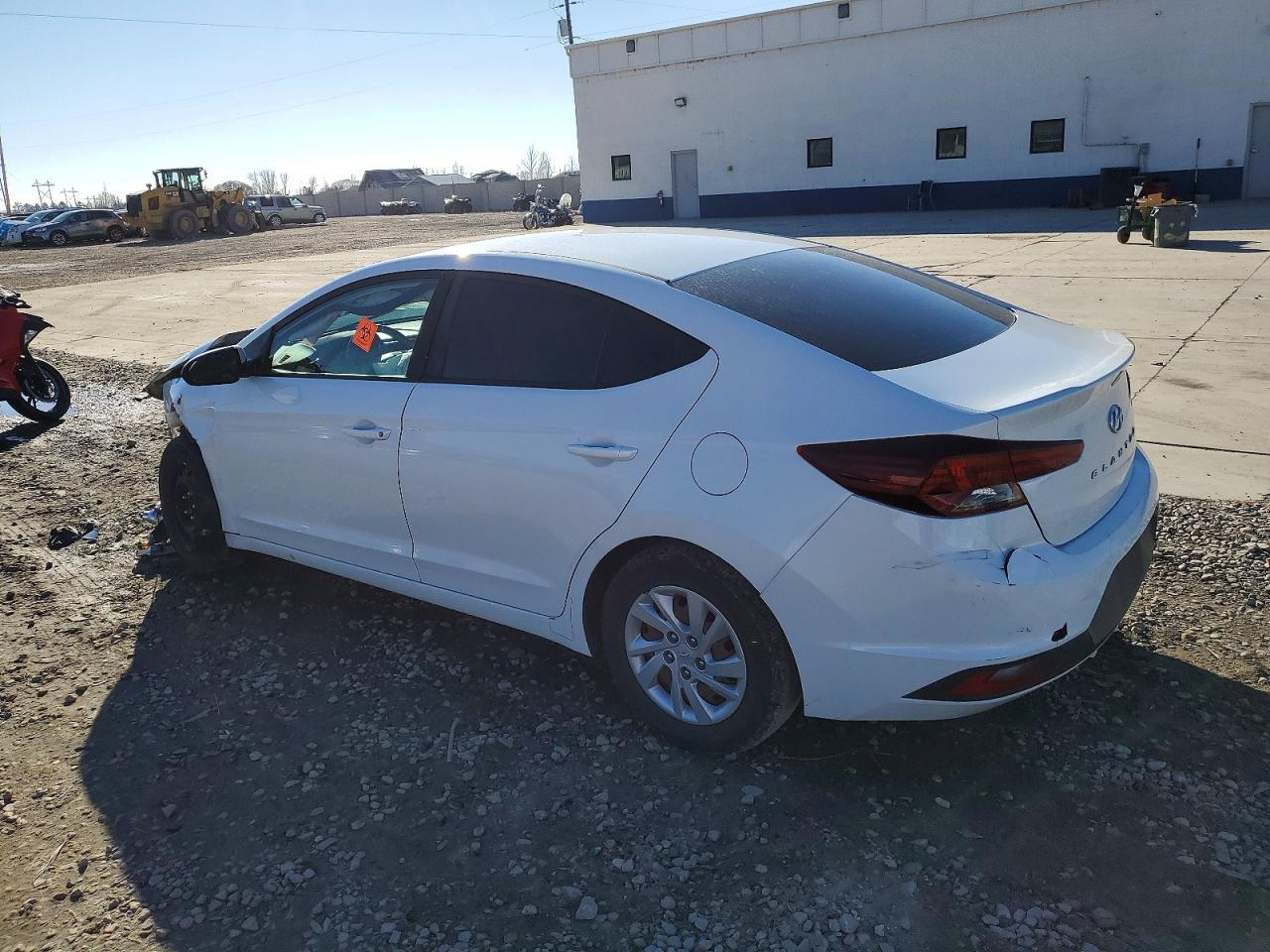2020 Hyundai Elantra Se - Фото 2