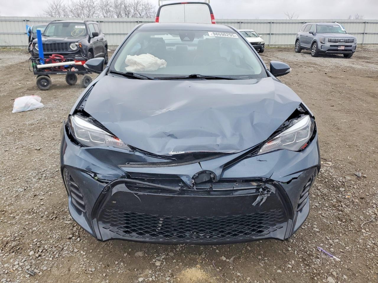 2017 Toyota Corolla L - Image 5