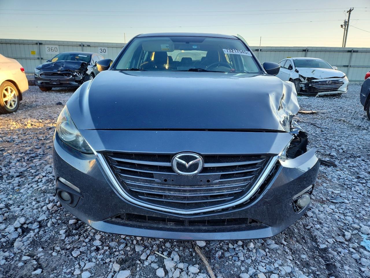 2015 Mazda 3 Touring - Image 5