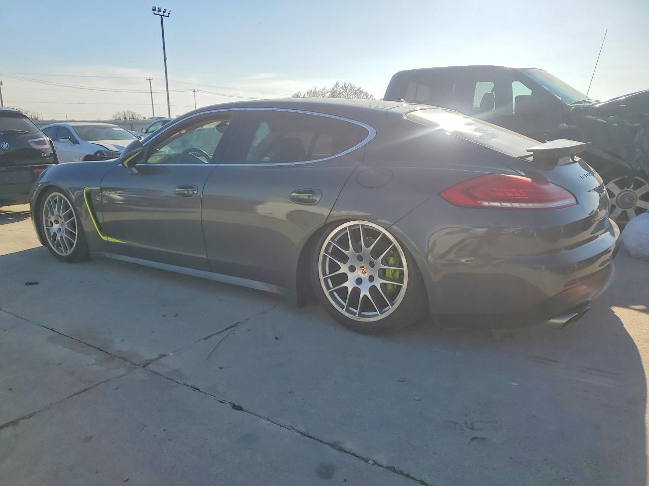 2014 Porsche Panamera S Hybrid - Фото 2