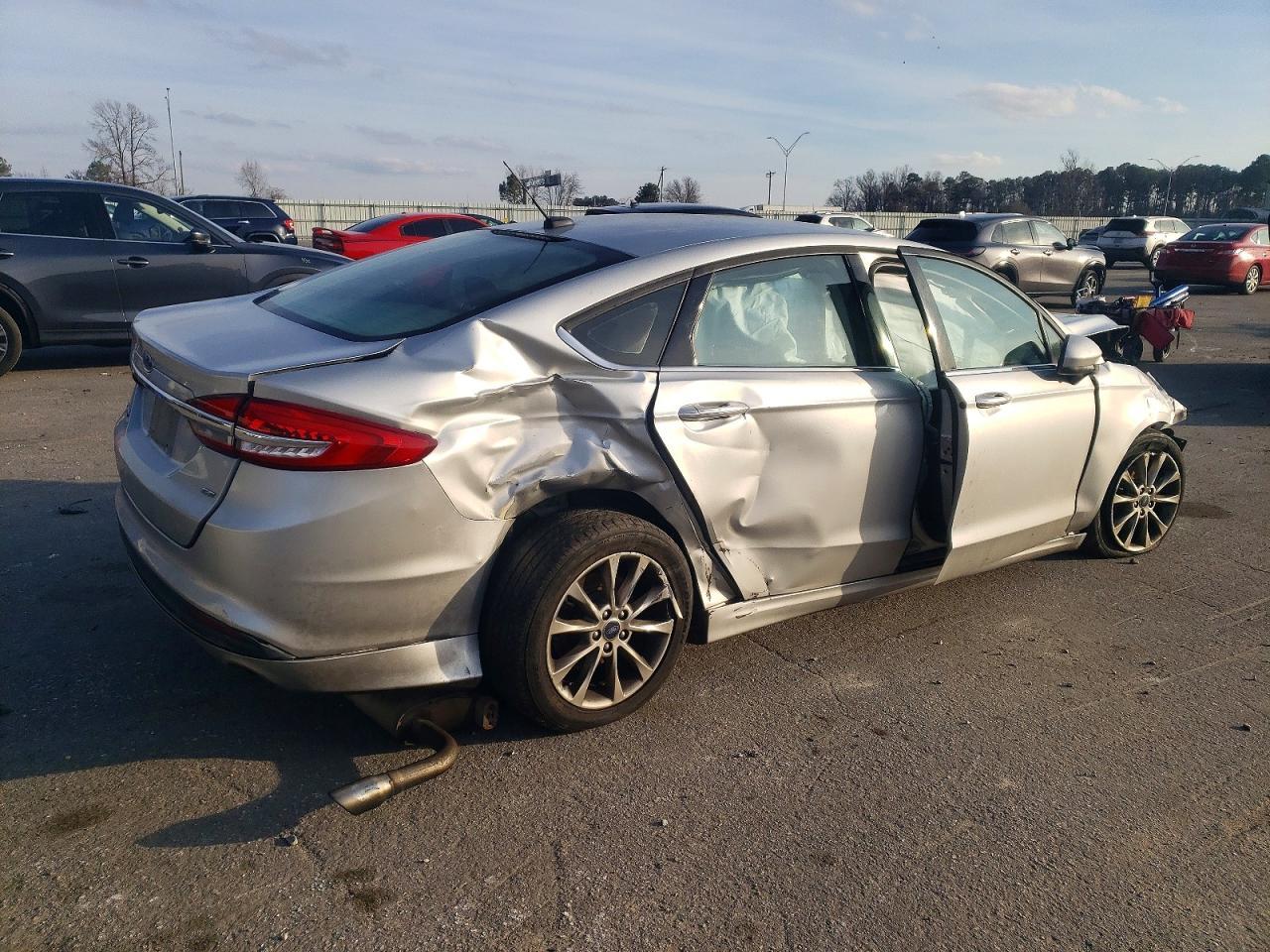 2017 Ford Fusion Se - Фото 3