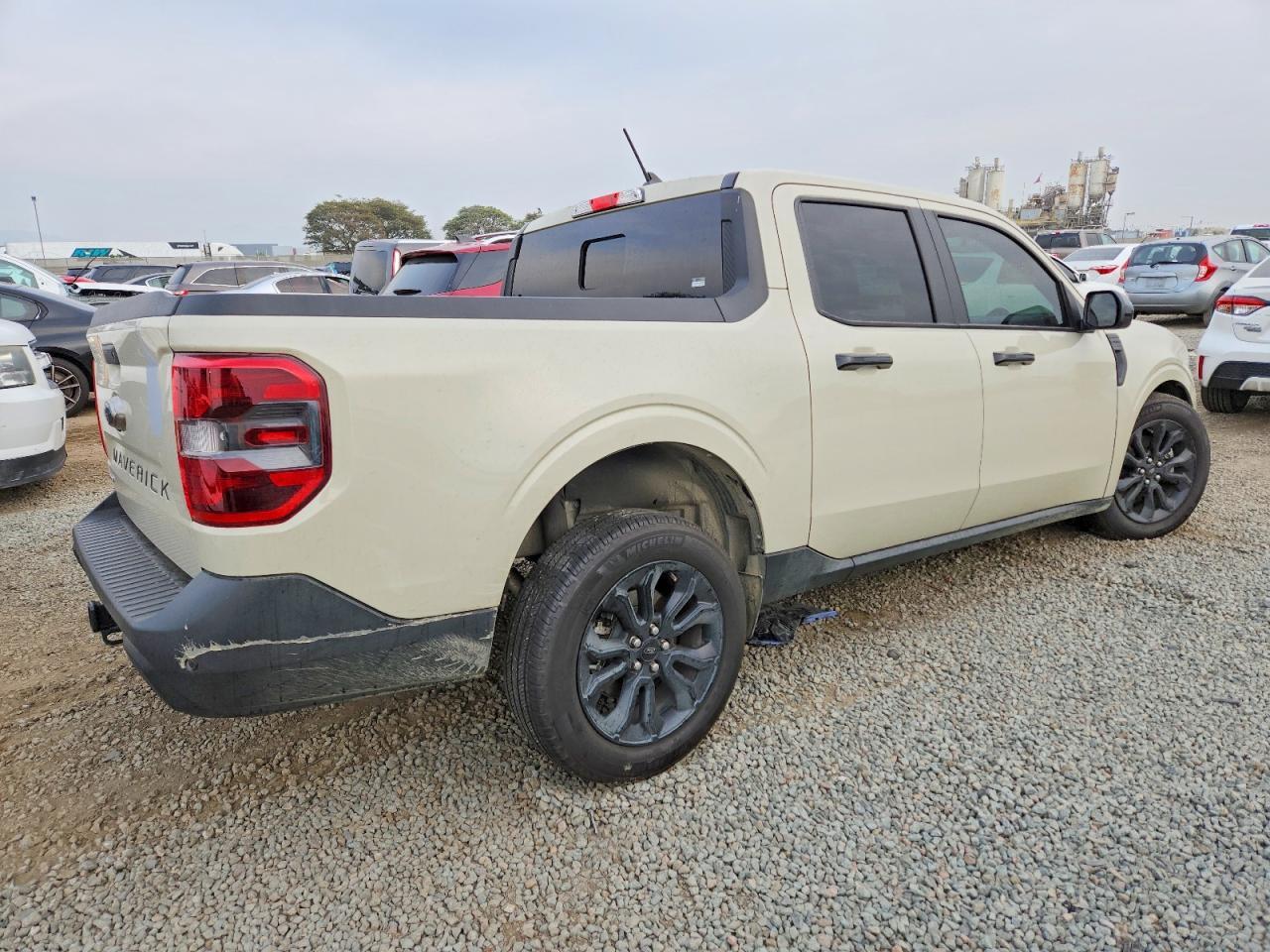 2024 Ford Maverick Lariat - Image 3