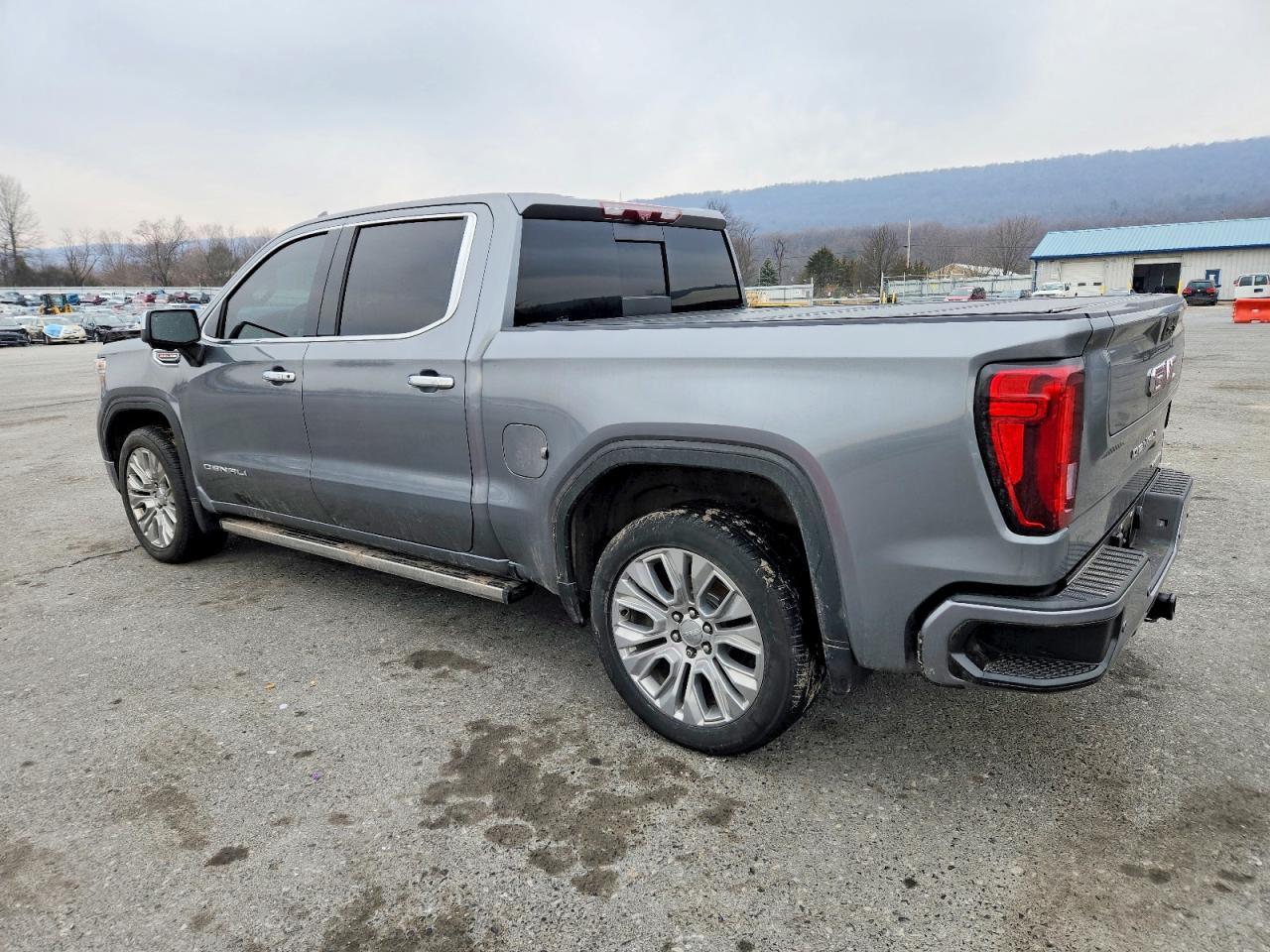 2021 GMC Sierra K1500 Denali - Image 2