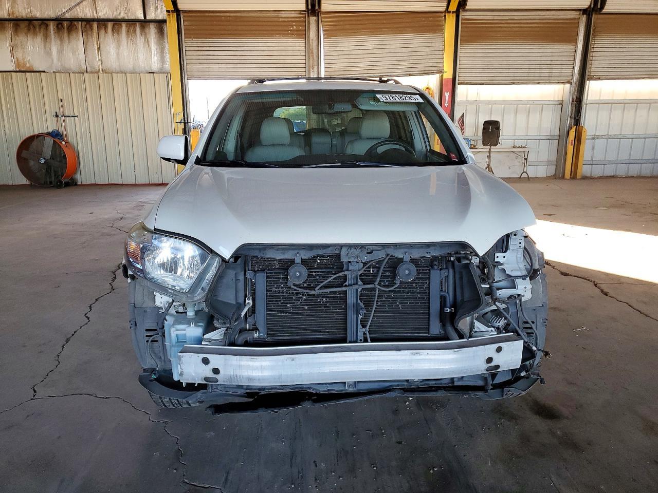 2009 Toyota Highlander Hybrid Limited - Image 5