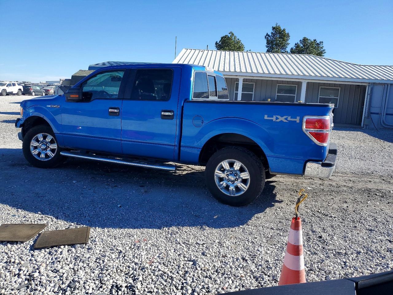 2011 Ford F150 Supercrew - Фото 2