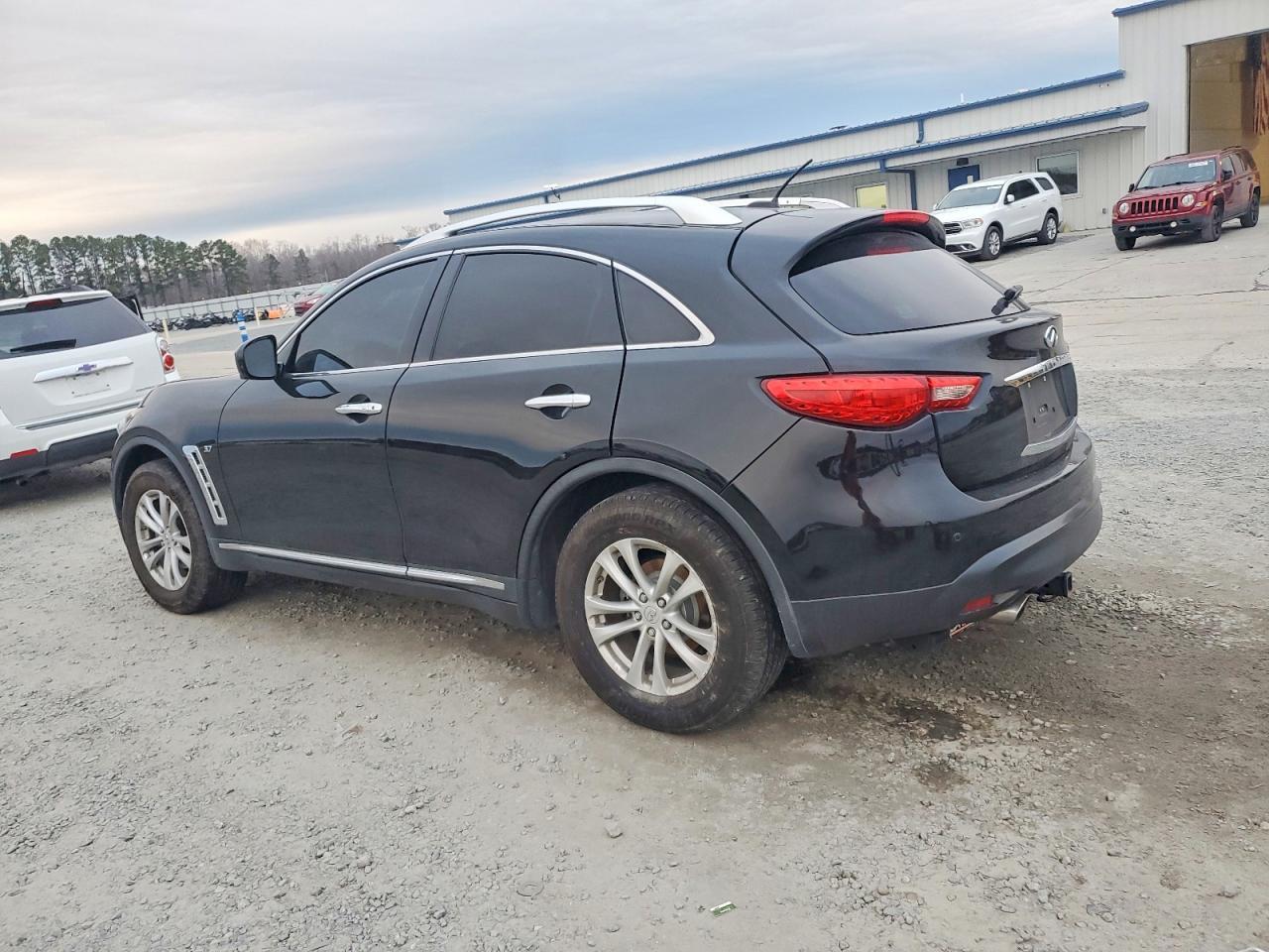 2015 Infiniti Qx70 - Фото 2