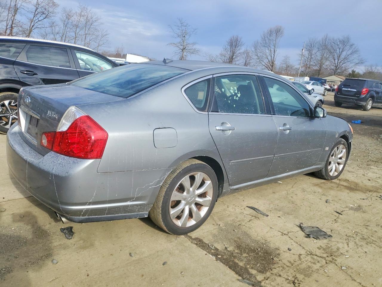 2006 Infiniti M35 Base - Image 3