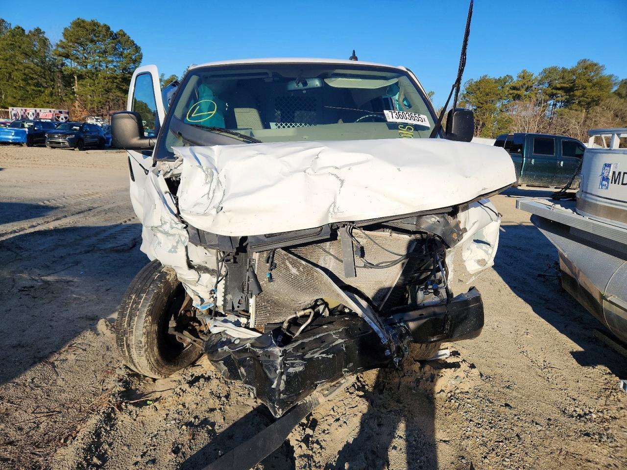 2022 Chevrolet Express G3500 - Фото 5