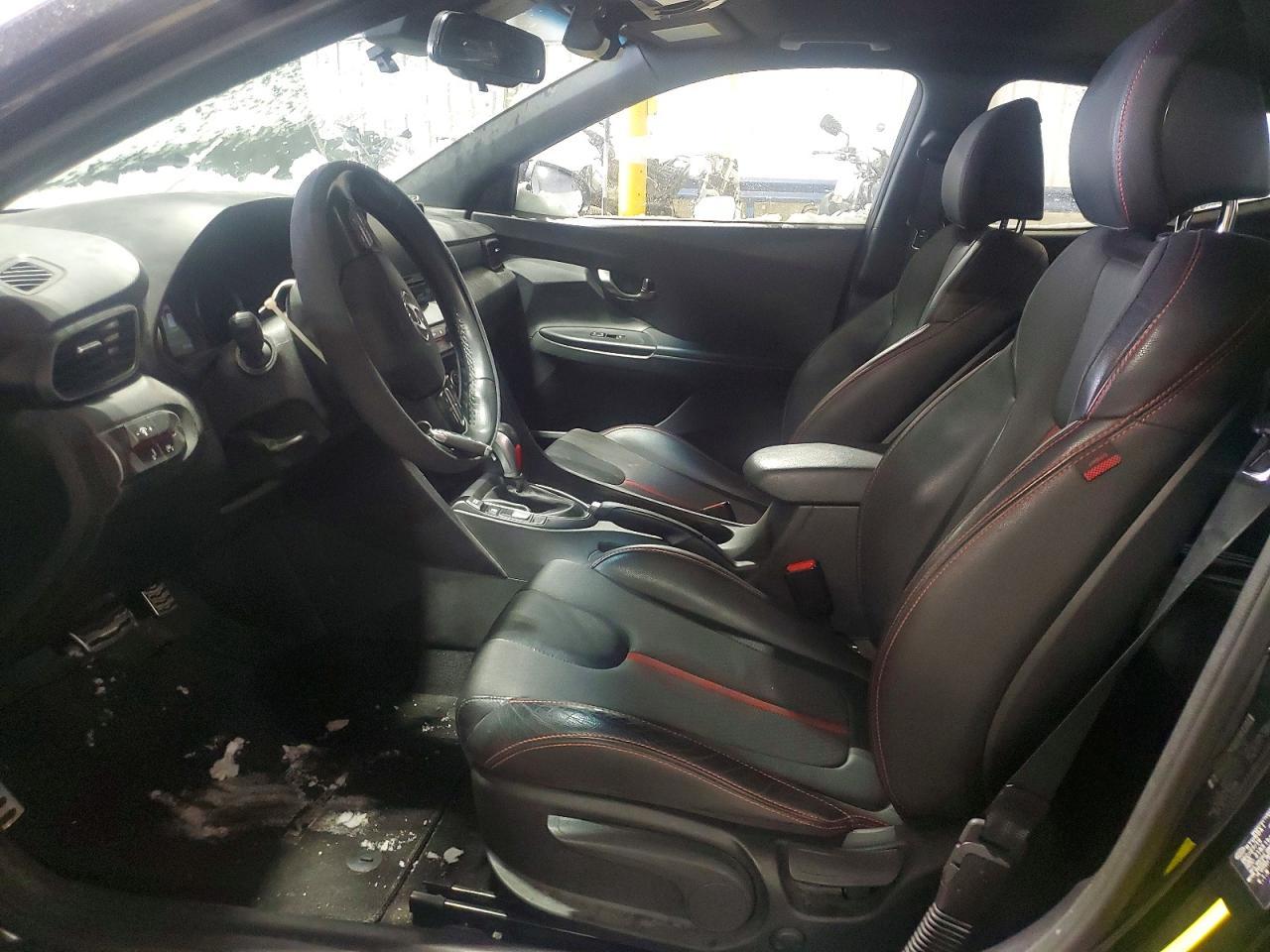 2020 Hyundai Veloster Turbo - Фото 7