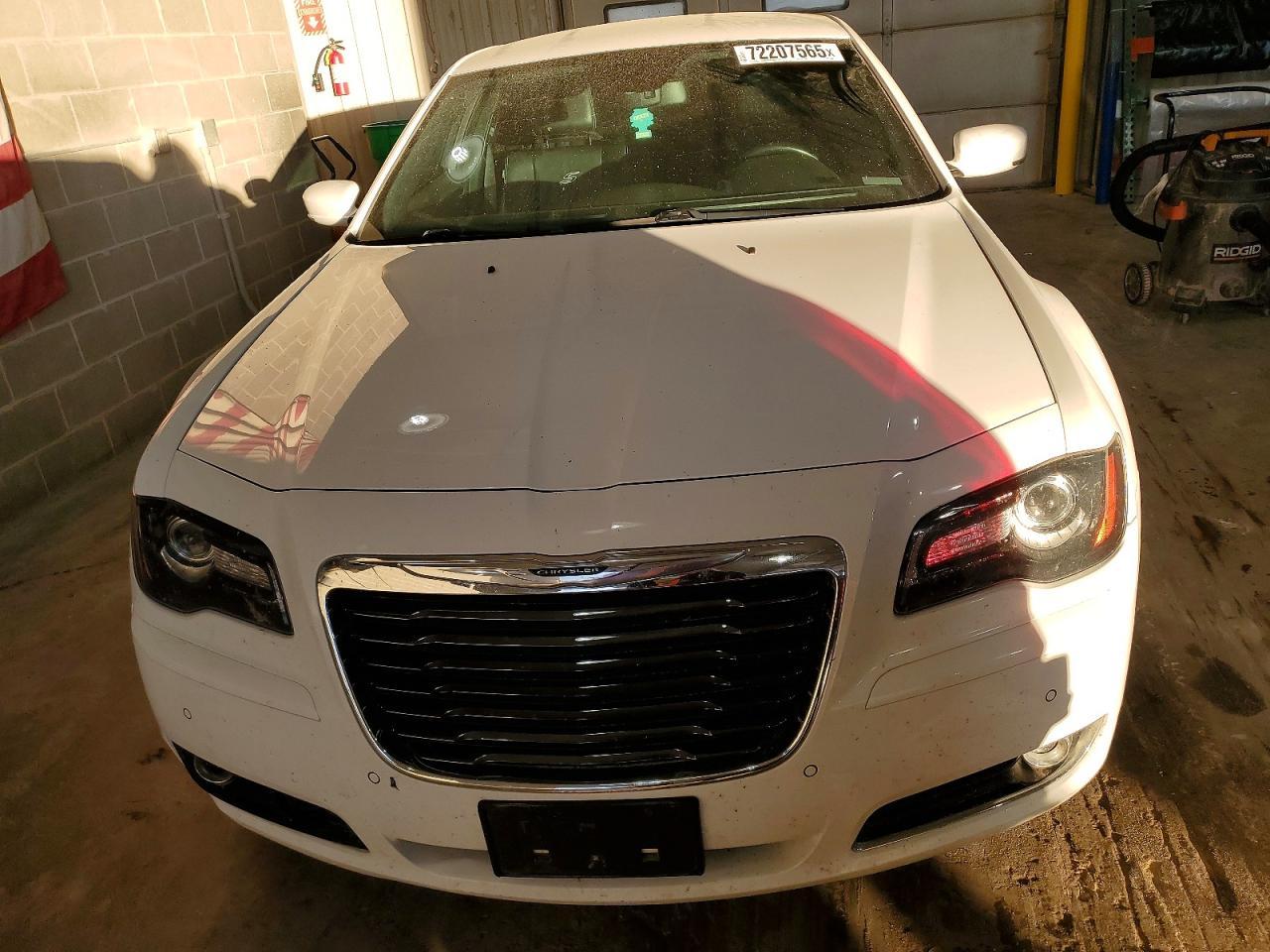 2012 Chrysler 300 S - Фото 5