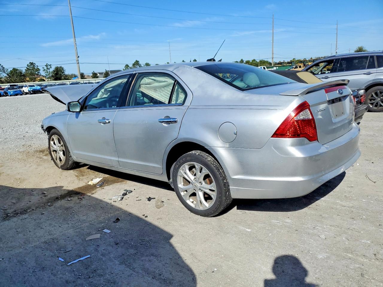 2012 Ford Fusion Se - Фото 2