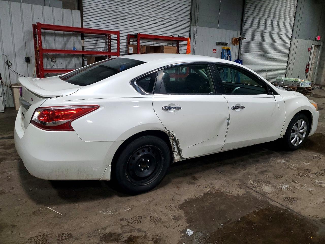 2013 Nissan Altima 2.5 - Image 3