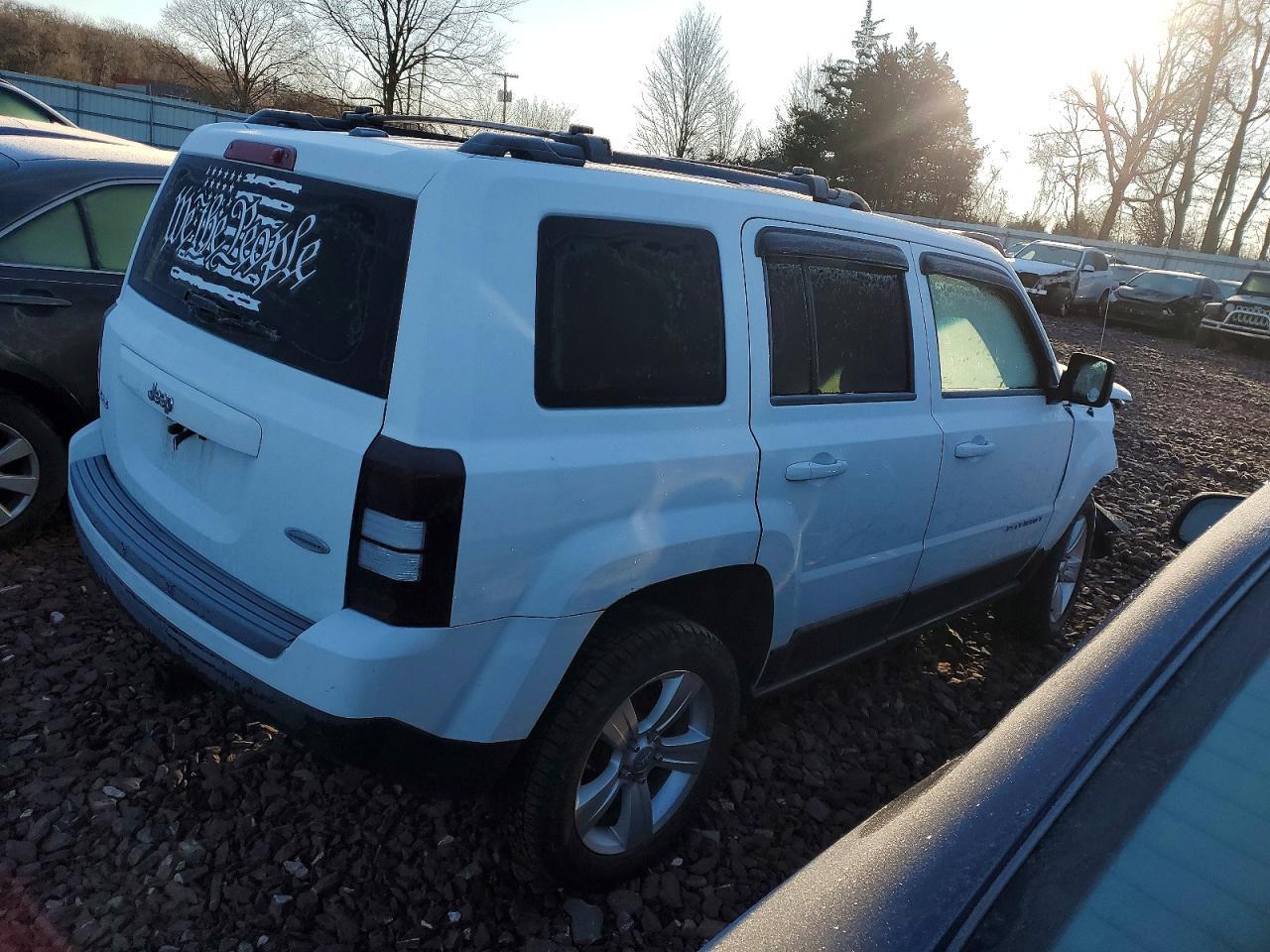 2015 Jeep Patriot Latitude - Фото 3