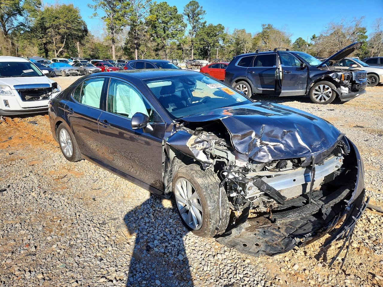2024 Toyota Camry Le - Фото 4