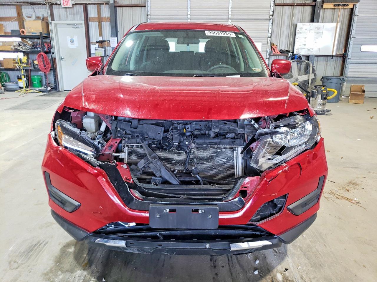 2017 Nissan Rogue S - Фото 5