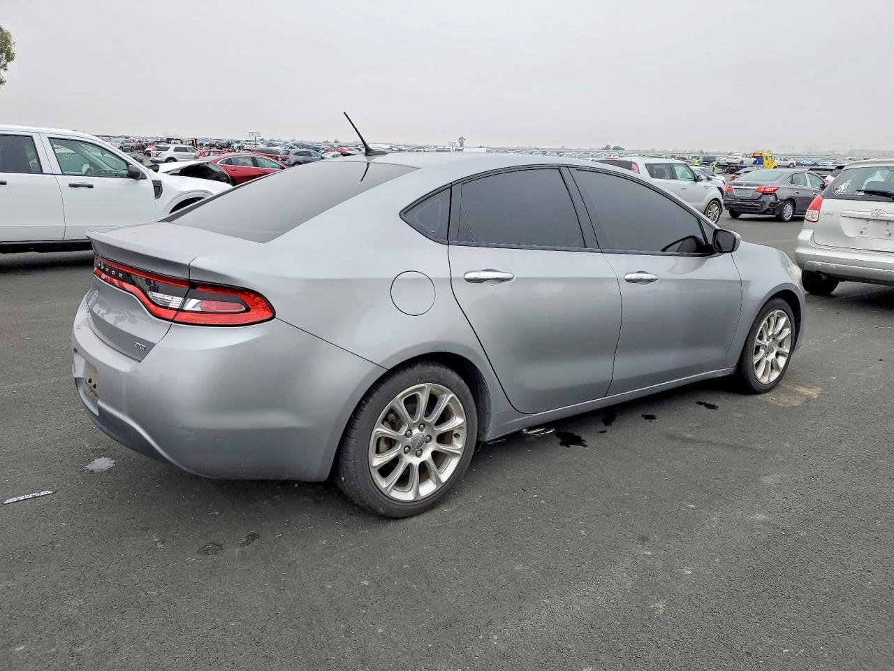 2016 Dodge Dart Sxt Sport - Image 3